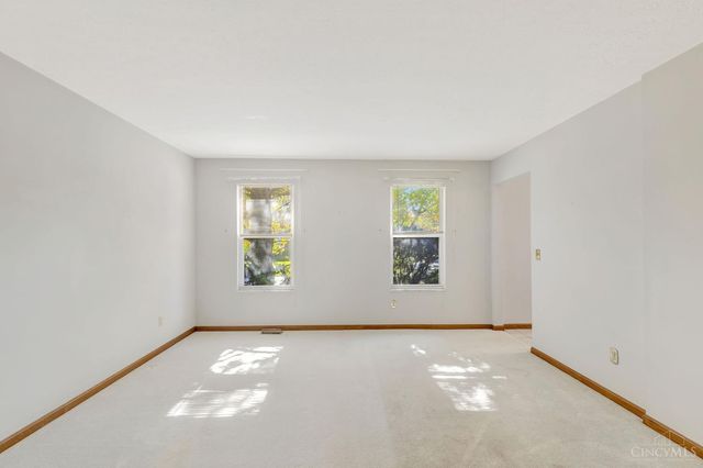 3646 Rackacres Drive, Green Twp, OH 45211