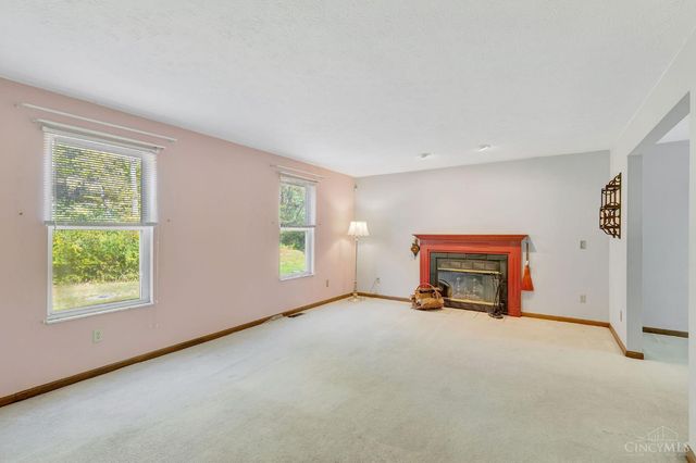 3646 Rackacres Drive, Green Twp, OH 45211