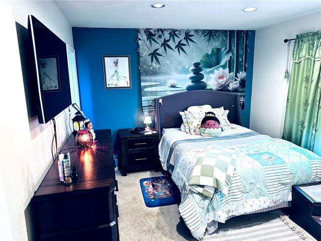 2839 S Castle Harbour, Ontario, CA 91761