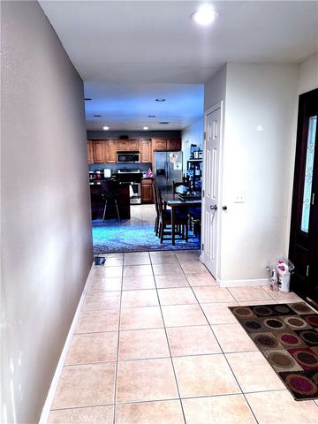 2839 S Castle Harbour, Ontario, CA 91761