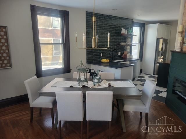 325 E Sharon Road, Glendale, OH 45246