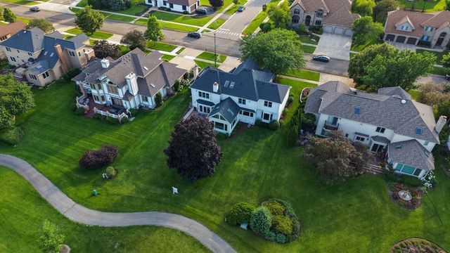 1564 White Eagle Drive, Naperville, IL 60564