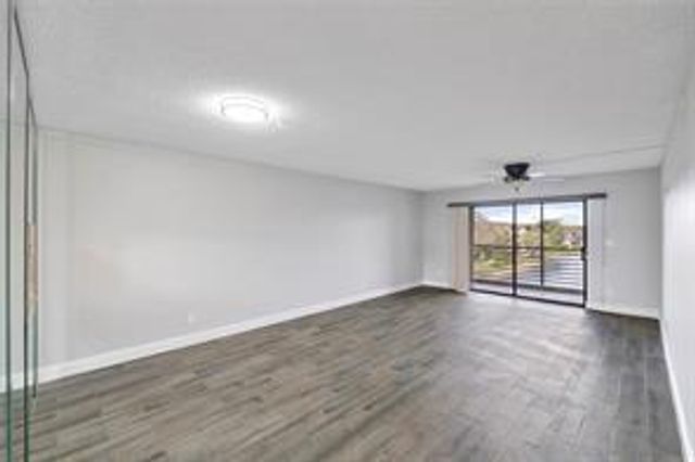 4930 E Sabal Palm Boulevard 402, Tamarac, FL 33319