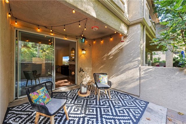 23930 Arroyo Park, Valencia, CA 91355