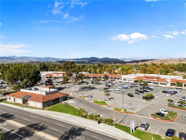 23930 Arroyo Park, Valencia, CA 91355