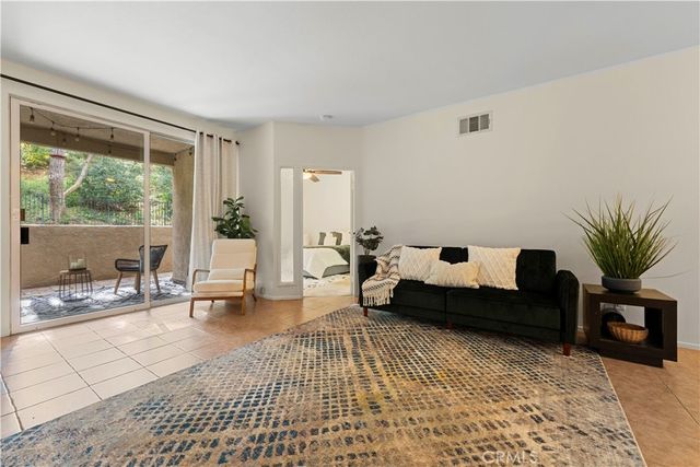 23930 Arroyo Park, Valencia, CA 91355