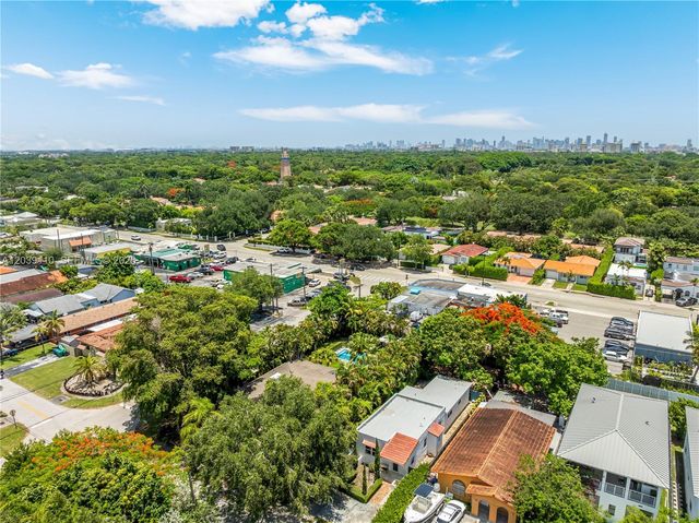 2209 SW 57th Ct, Miami, FL 33155