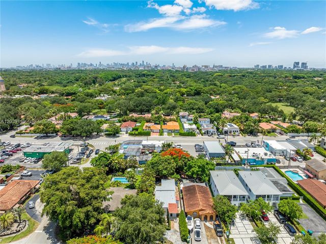 2209 SW 57th Ct, Miami, FL 33155
