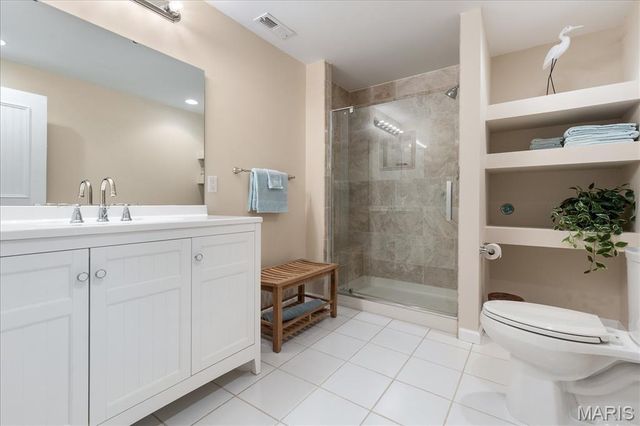 533 Rooster Ridge Court, Defiance, MO 63341