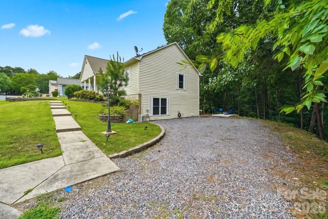 12017 Baywoods Drive, Tega Cay, SC 29708