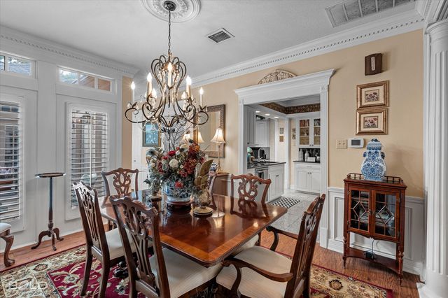 2013 E Kings Highway, Shreveport, LA 71105