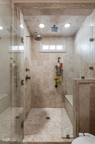 2013 E Kings Highway, Shreveport, LA 71105