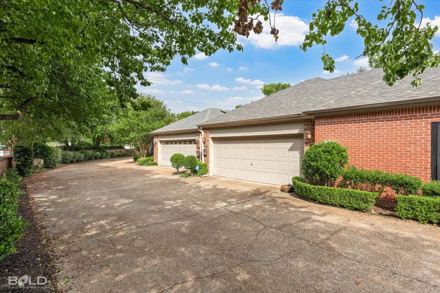 2013 E Kings Highway, Shreveport, LA 71105