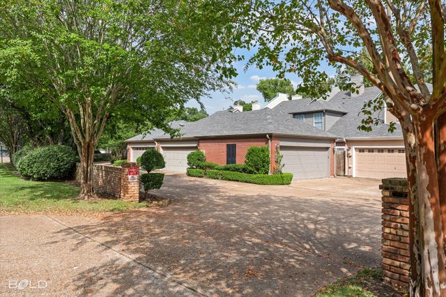 2013 E Kings Highway, Shreveport, LA 71105