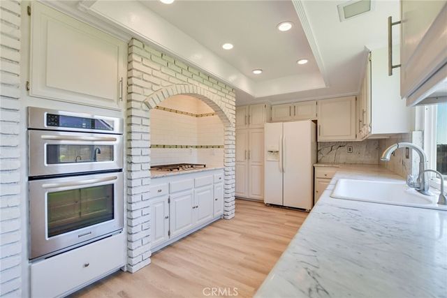 2123 Golden Hills, La Verne, CA 91750