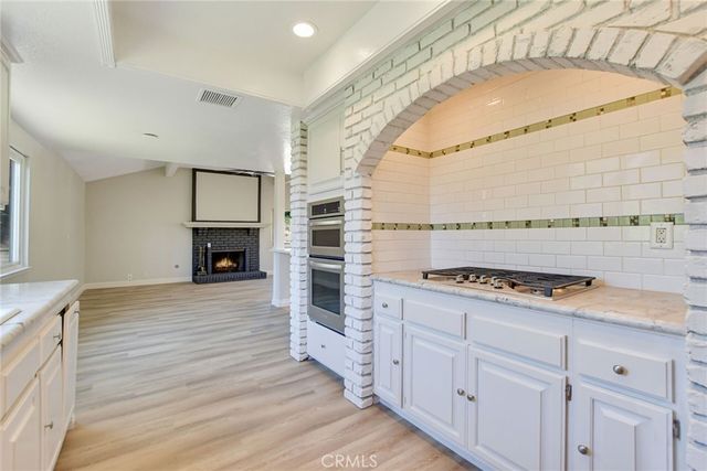 2123 Golden Hills, La Verne, CA 91750