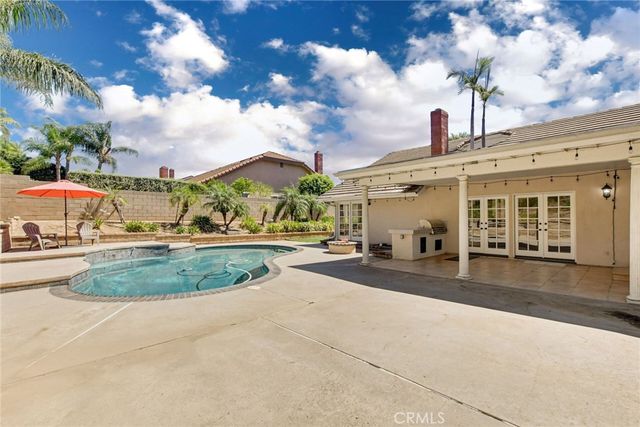 2123 Golden Hills, La Verne, CA 91750