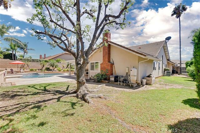 2123 Golden Hills, La Verne, CA 91750