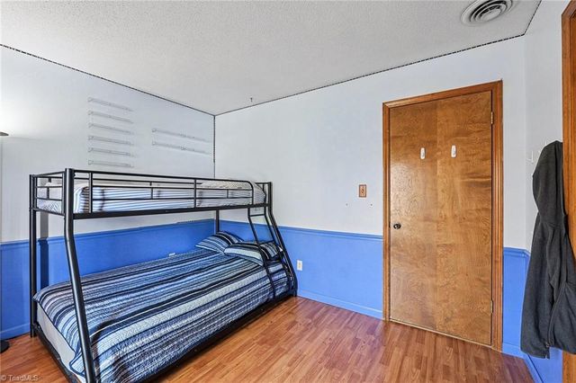 1532 Creek Bed Road, Kernersville, NC 27284