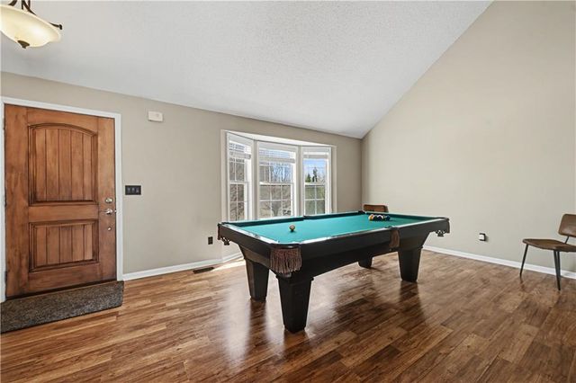 25000 Pflumm Road, Louisburg, KS 66053