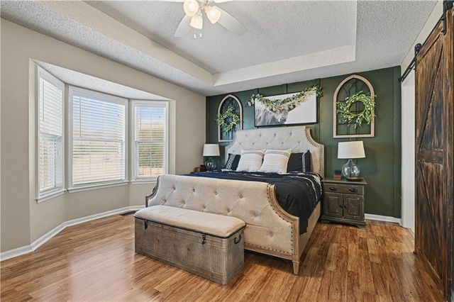 25000 Pflumm Road, Louisburg, KS 66053