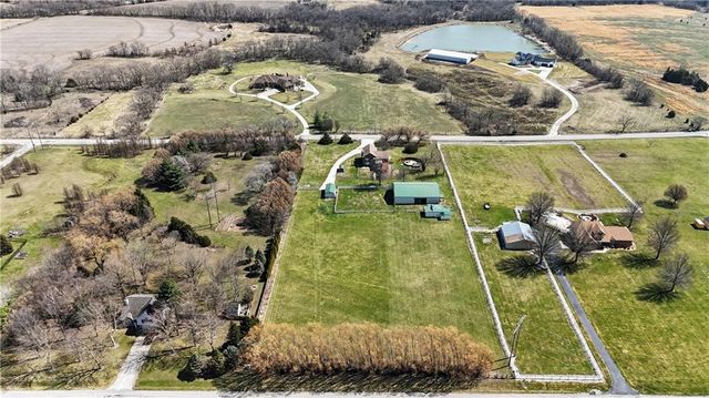 25000 Pflumm Road, Louisburg, KS 66053