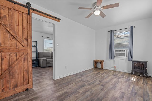 1231 W Bishop Street, Weatherford, TX 76086