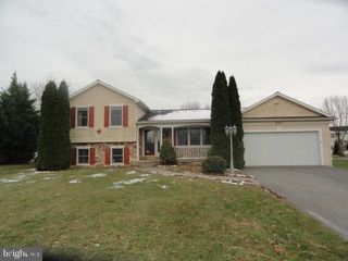 3590 SCOTLAND ROAD, Chambersburg, PA 17202