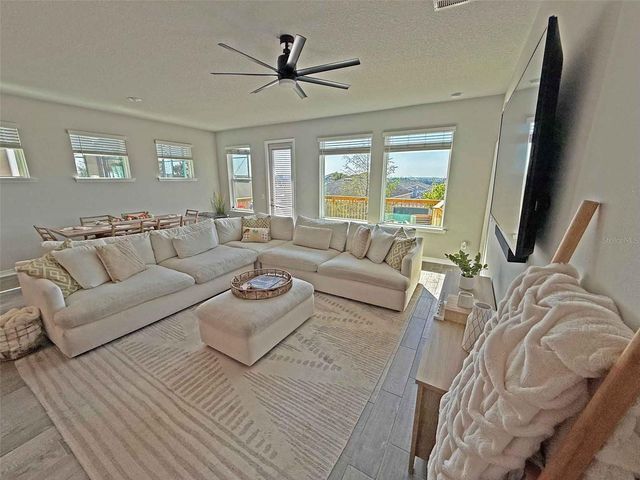 13329 MAGNOLIA VALLEY DRIVE, Clermont, FL 34711