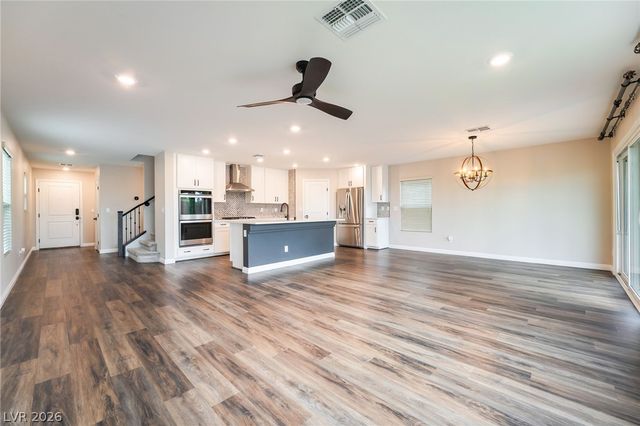 9686 Langden Brook Street, Las Vegas, NV 89178