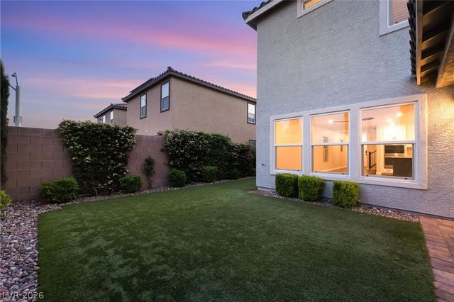 9686 Langden Brook Street, Las Vegas, NV 89178