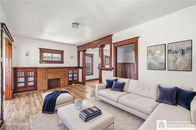 123 Courtland Avenue, Buffalo, NY 14215