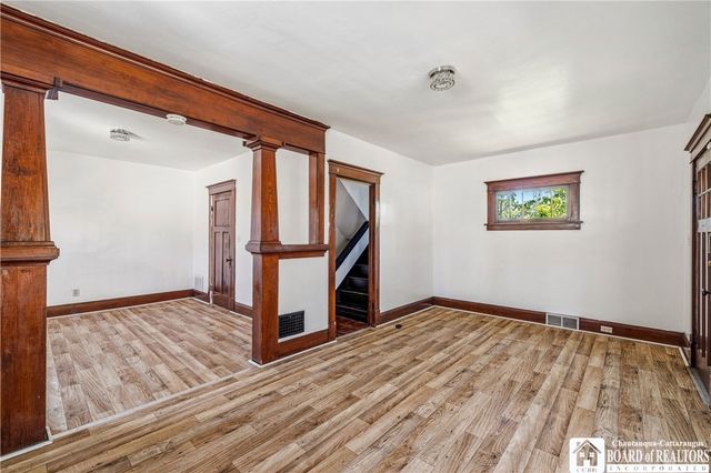 123 Courtland Avenue, Buffalo, NY 14215