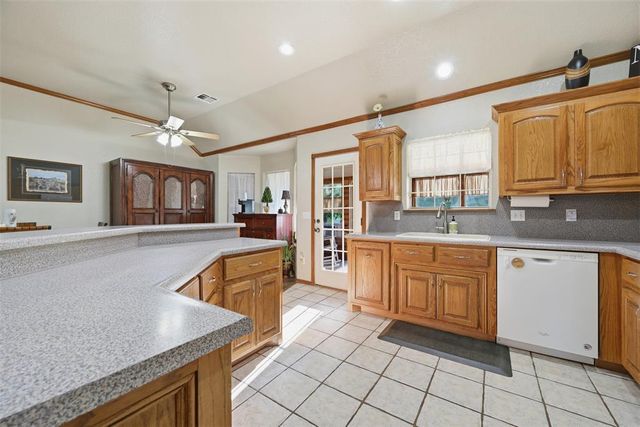 506 Summer Creek Road, Blanchard, OK 73010