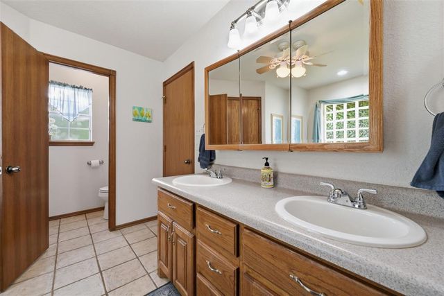 506 Summer Creek Road, Blanchard, OK 73010