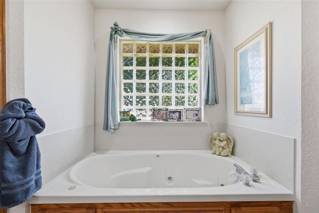 506 Summer Creek Road, Blanchard, OK 73010