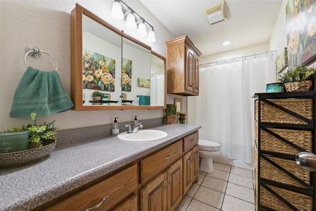 506 Summer Creek Road, Blanchard, OK 73010