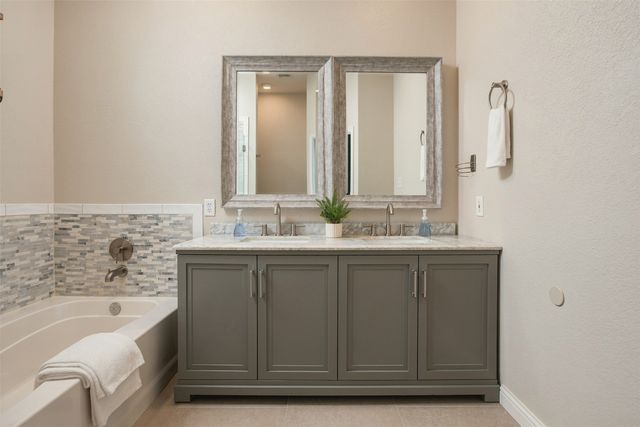 6880 Longhorn Trail, Frisco, TX 75034