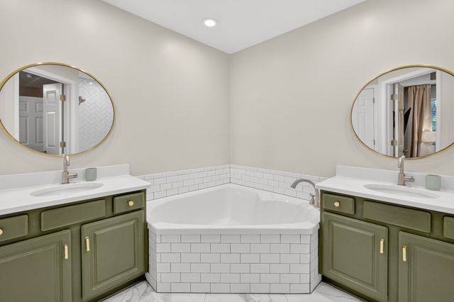 131 Carriage Ct, Brentwood, TN 37027