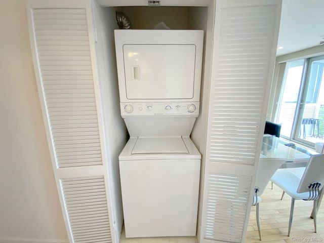 143-26 41st Avenue 9C, Flushing, NY 11355