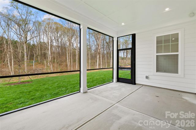 15718 SWEET VIRGINIA Lane 56, Huntersville, NC 28078