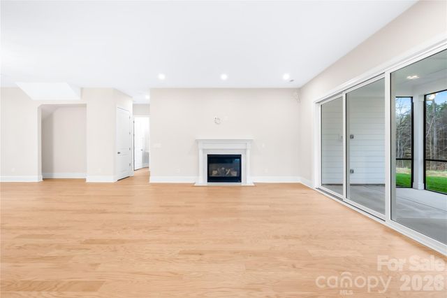 15718 SWEET VIRGINIA Lane 56, Huntersville, NC 28078