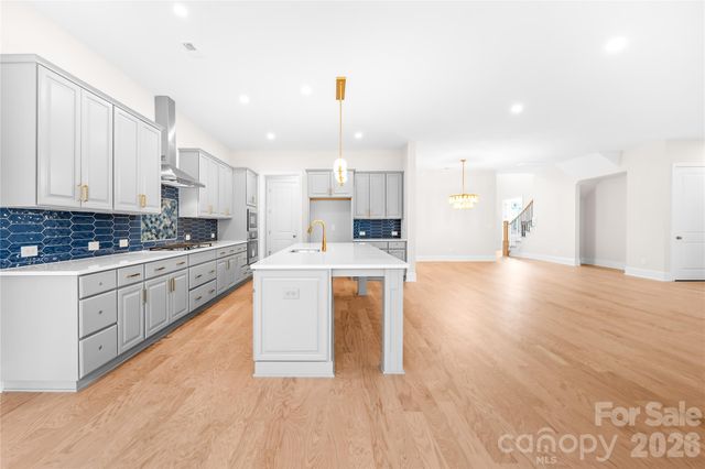 15718 SWEET VIRGINIA Lane 56, Huntersville, NC 28078