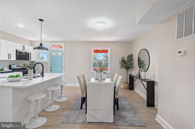 713 CHESTNUT HILL AVE, Baltimore, MD 21218