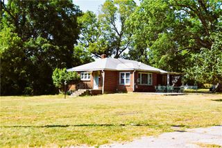 7200 E 102nd Street, Kansas City, MO 64134