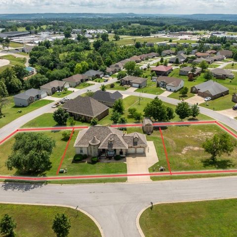 129 Hackberry Lane, Branson, MO 65616