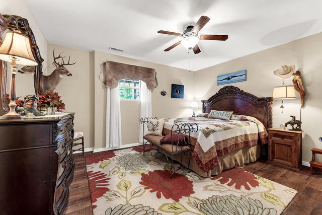 129 Hackberry Lane, Branson, MO 65616