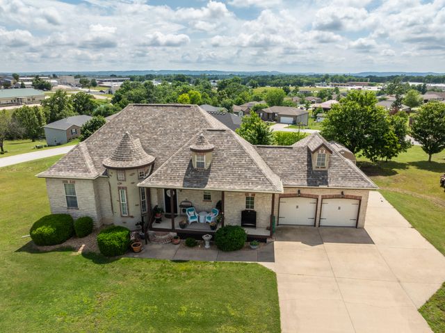 129 Hackberry Lane, Branson, MO 65616