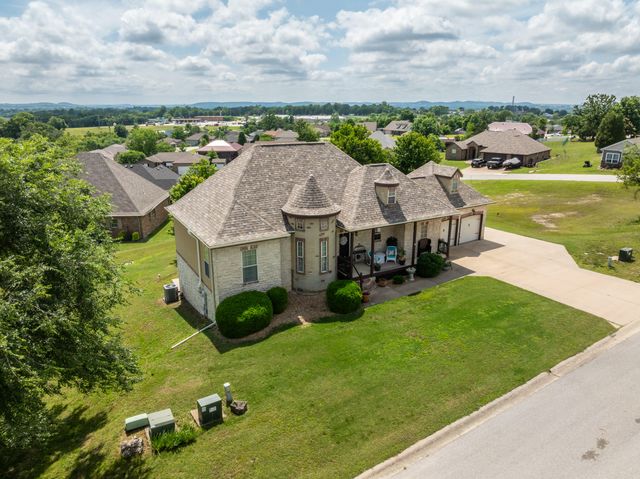 129 Hackberry Lane, Branson, MO 65616