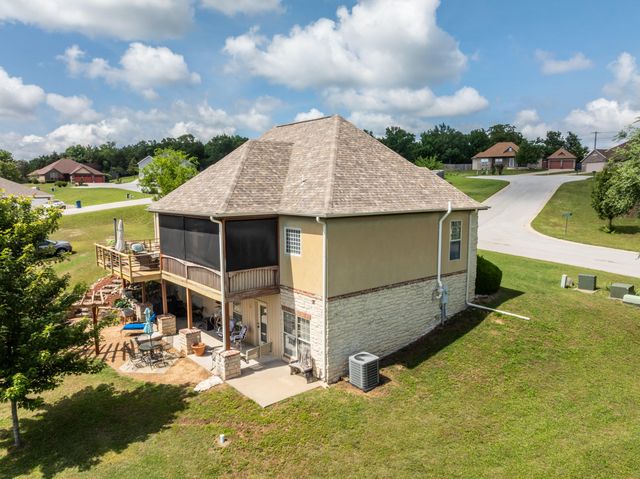 129 Hackberry Lane, Branson, MO 65616